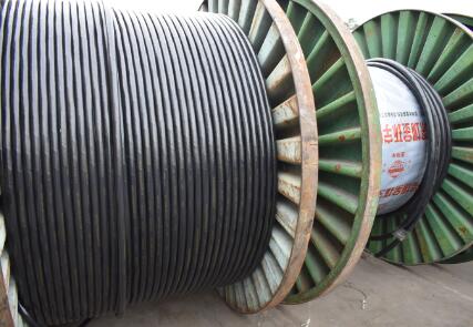 <a href='http://www.gdcoal.cn/' target='_blank'><u>金環(huán)宇電纜</u></a>