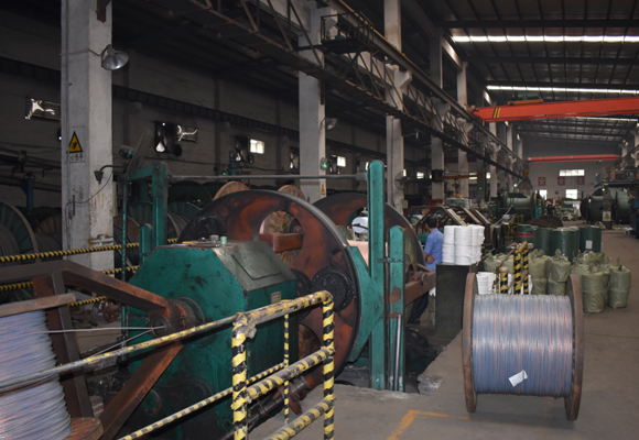 <a href='http://www.gdcoal.cn/' target='_blank'><u>金環(huán)宇電纜</u></a>絞合